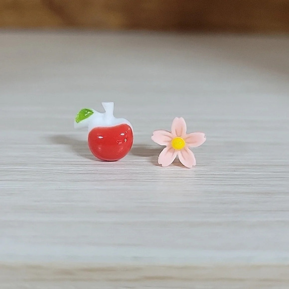Ear Envy Jewelry - APPLE BLOSSOM CERAMIC STUD EARRINGS